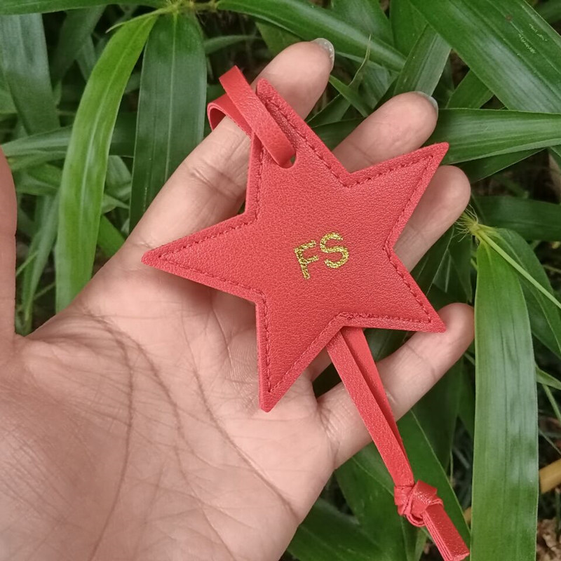 1 個無料イニシャル五芒星革荷物ペンダントスター pu レザ - Monogram Keychain Leather のレビューと価格